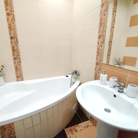 Apartment Plazowy *